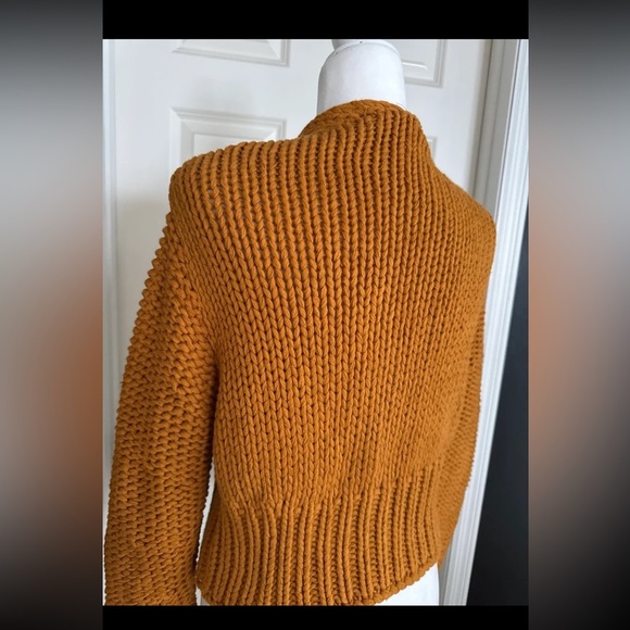 Free People Glow For It Crop Cardigan Sweater
 Size XS
Mustard yellow - Picture 7 of 12